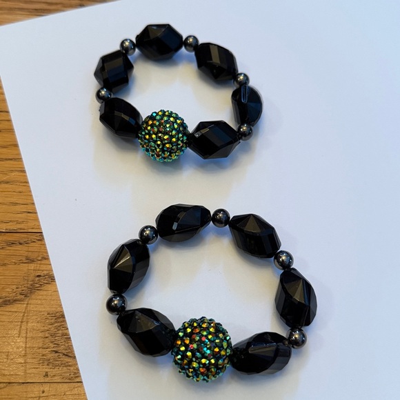 Elegant Black Beaded Bracelet Set of 2 - Picture 2 of 4